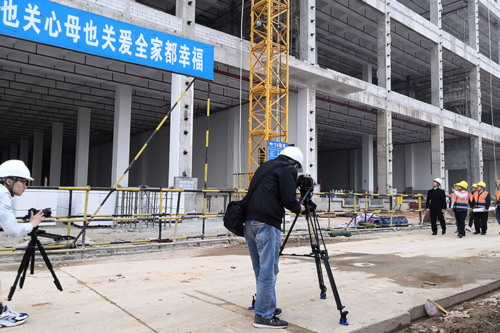 拓斯达企业宣传片拍摄花絮